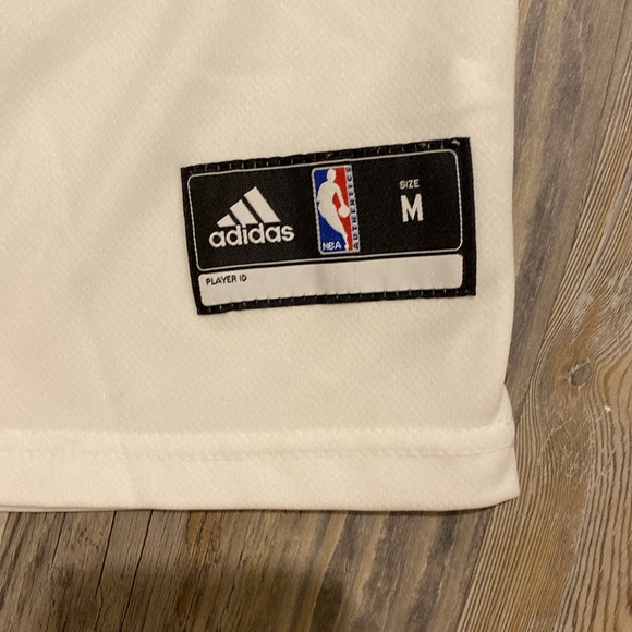 Mo Willams #2 Cleveland Cavs Jersey - Picture 3 of 4